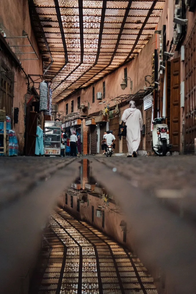 unsplash_3WJ7JYsztvY_medina marrakech.jpg.jpg.jpg.jpg.webp